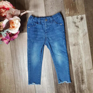 Jessica Simpson Toddler Girl Size 18m Skinny Jeans Medium Wash Blue Raw Hem